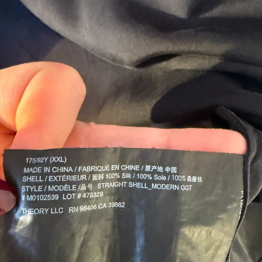 Theory Silk Sleeveless Top - Picture 4 of 5